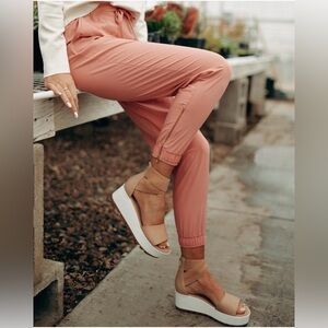 Albion Fit Jetsetter Joggers- Rose (Rare!)- Small